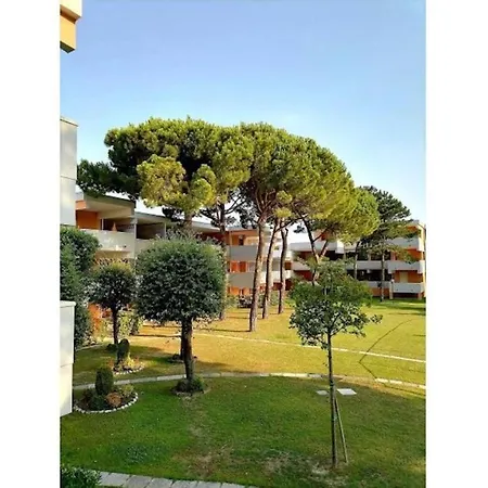 Modern - Pool - Tennis Courts * Bibione